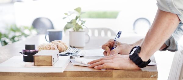 Подпись документов - Sputnik Узбекистан