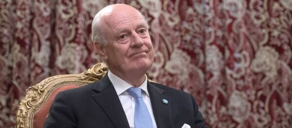 БМТ Сурия бўйича махсус вакили Стаффан де Мистура БМТ Сурия бўйича махсус вакили Стаффан де Мистура - Sputnik Ўзбекистон