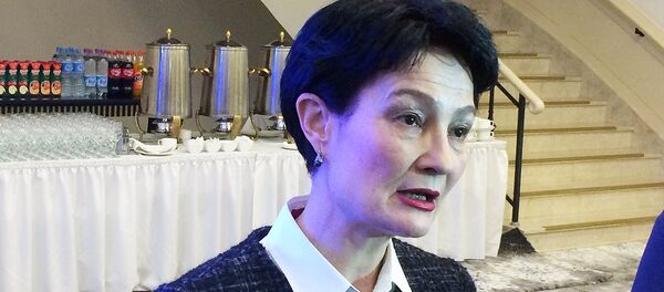 Заместитель председателя Сената Олий Мажлиса Светлана Артыкова Заместитель председателя Сената Олий Мажлиса Светлана Артыкова - Sputnik Ўзбекистон