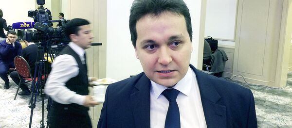 Первый заместитель министра по развитию информационных технологий и коммуникаций Шерзод Шерматов Первый заместитель министра по развитию информационных технологий и коммуникаций Шерзод Шерматов - Sputnik Ўзбекистон