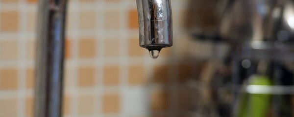 Кухонный кран. Кухонный кран. - Sputnik Ўзбекистон