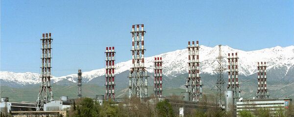 Tadjikskiy alyuminiyeviy zavod, arxivnoe foto - Sputnik O‘zbekiston