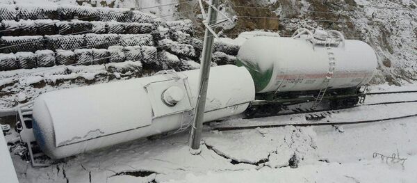 Қамчиқ довонидаги поезд ҳалокати - Sputnik Ўзбекистон