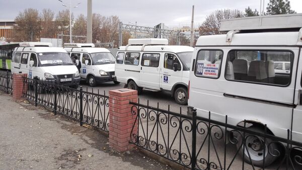 Маршрутные такси в Ташкенте - Sputnik Узбекистан