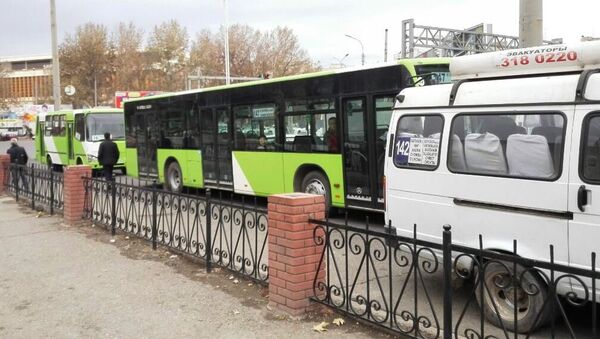 Городской транспорт в Ташкенте - Sputnik Ўзбекистон