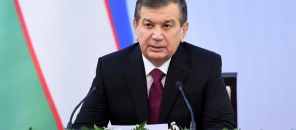 Шавкат Мирзиёев  встретился с руководством Минобороны Шавкат Мирзиёев  встретился с руководством Минобороны - Sputnik Ўзбекистон