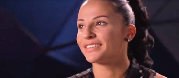 Узбекская участница шоу Танцы Анора Халматова Узбекская участница шоу Танцы Анора Халматова - Sputnik Узбекистан