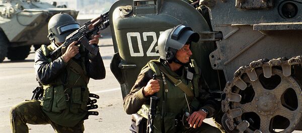 Бойцы спецподразделений Альфа Бойцы спецподразделений Альфа - Sputnik Узбекистан