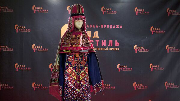 Свадебное платье каракалпакской невесты - Sputnik Узбекистан