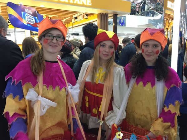 Ташкент отмечает Масленицу Ташкент отмечает Масленицу - Sputnik Узбекистан