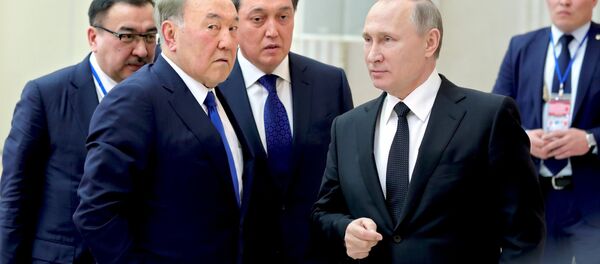 Prezident RF V. Putin prinimayet uchastie v zasedanii VEES i sessii Soveta kollektivnoy bezopasnosti ODKB v Sankt-Peterburge Prezident RF V. Putin prinimayet uchastie v zasedanii VEES i sessii Soveta kollektivnoy bezopasnosti ODKB v Sankt-Peterburge - Sputnik O‘zbekiston