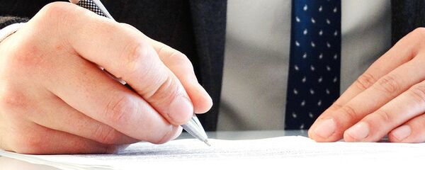 Подпись документов Подпись документов - Sputnik Ўзбекистон