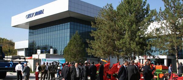 На территории ташкентского Узэкспоцентра - Sputnik Узбекистан