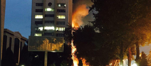 Пожар в бизнес-центре в Ташкенте Пожар в бизнес-центре в Ташкенте - Sputnik Узбекистан