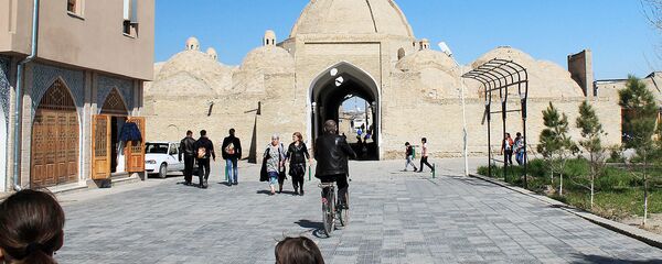 Туристы в Бухаре - Sputnik Ўзбекистон