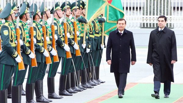 O‘zbekiston prezidenti Shavkat Mirziyoyev va Turkmaniston prezidenti Gurbanguli Berdimuxammedov - Sputnik O‘zbekiston