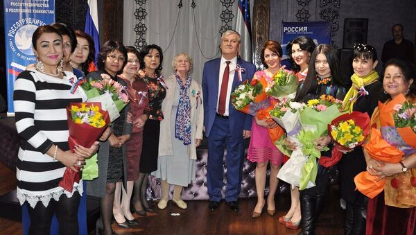 Женский день в Россотрудничестве - Sputnik Узбекистан
