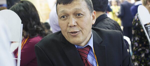 Директор самаркандской компании Shahriyor-Tour Рахман Жиянов Директор самаркандской компании Shahriyor-Tour Рахман Жиянов - Sputnik Узбекистан