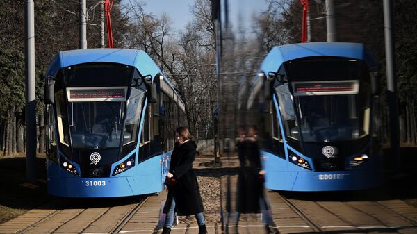 Новые российские трамваи Витязь-М в трамвайном депо имени Баумана в Москве - Sputnik Ўзбекистон