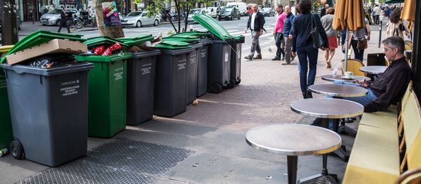 Париждаги мусор қутилари - Sputnik Ўзбекистон