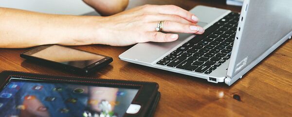 Работа за компьютером - Sputnik Ўзбекистон