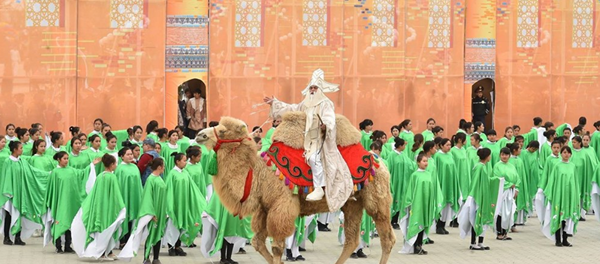 Празднование Наурыза в Туркестане - Sputnik Узбекистан