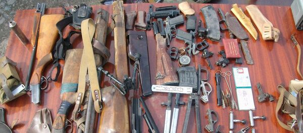 В Бишкеке у местного жителя обнаружили 5 гаражей оружия - Sputnik Ўзбекистон