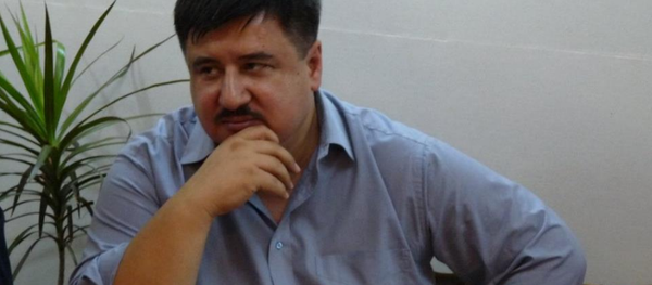 Заместитель заведующего отделом Новой и новейшей истории Института истории Академии наук РУз Равшан Назаров - Sputnik Узбекистан