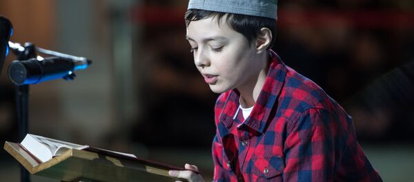 Москва жомеъ масжидидаги Қуръон фестивали тадбири Москва жомеъ масжидидаги Қуръон фестивали тадбири - Sputnik Ўзбекистон