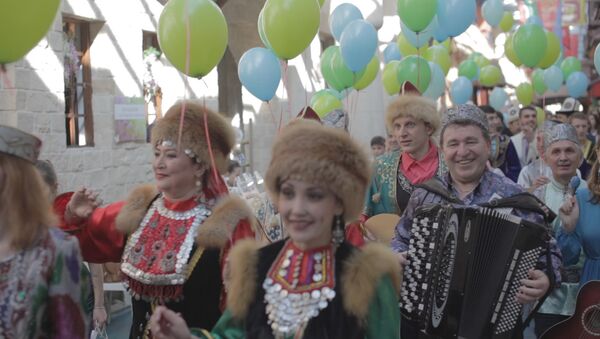 Семь костров Навруза: в Этномире отпраздновали приход весны - Sputnik Узбекистан