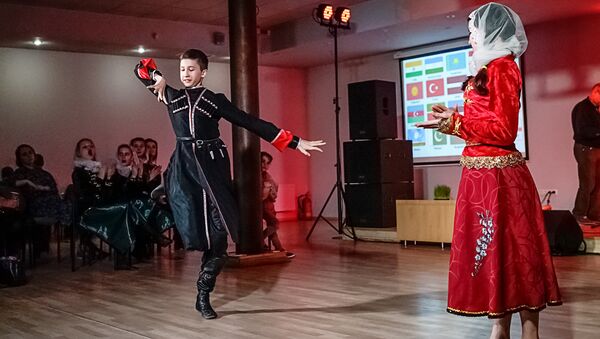 В Риге отметили весенний новогодний праздник равноденствия Навруз - Sputnik Узбекистан