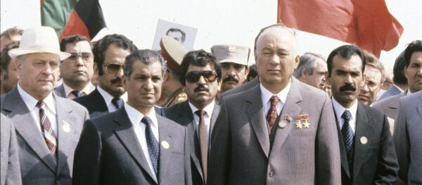 Бабрак Кармаль, Шараф Рашидович Рашидов - Sputnik Ўзбекистон