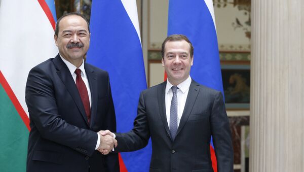 Premyer-ministr RF D. Medvedev vstretilsya s premyer-ministrom Uzbekistana - Sputnik O‘zbekiston