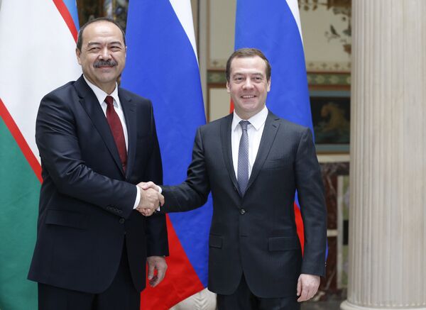 Премьер-министр РФ Д. Медведев встретился с премьер-министром Узбекистана - Sputnik Узбекистан