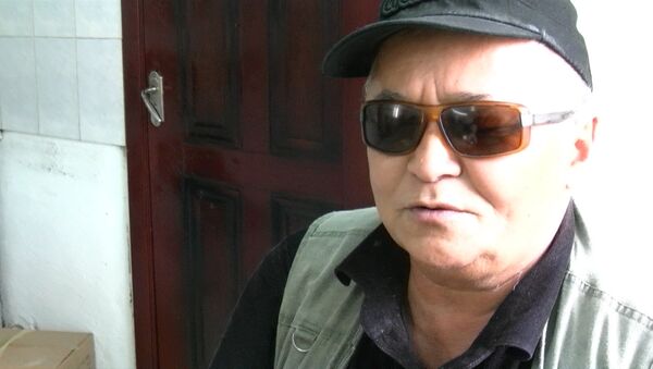 Слепой бизнесмен в Бишкеке открыл столовую и трудоустраивает инвалидов - Sputnik Узбекистан
