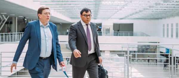 Делегация Узбекистана посетила Многофункциональный миграционный центр в Сахарове Делегация Узбекистана посетила Многофункциональный миграционный центр в Сахарове - Sputnik Узбекистан