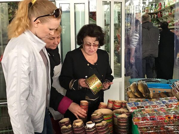 В Ташкенте начали продавать товары к Пасхе В Ташкенте начали продавать товары к Пасхе - Sputnik Узбекистан