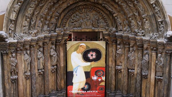 Выставка Сокровища Нукуса в Государственном музее изобразительных искусств имени А.С. Пушкина в Москве - Sputnik Узбекистан