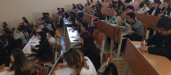 В Ташкенте прошел Тотальный диктант - Sputnik Узбекистан