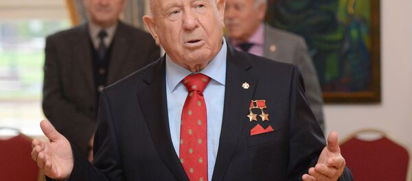 Космонавт Алексей Леонов - Sputnik Узбекистан