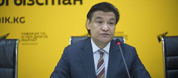 Председатель комитета по промышленной политике ТПП КР Кубат Рахимов Председатель комитета по промышленной политике ТПП КР Кубат Рахимов - Sputnik Ўзбекистон