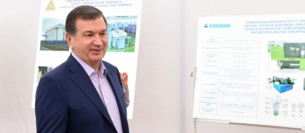 Президент Узбекистана Шавкат Мирзиёев в Самарканде Президент Узбекистана Шавкат Мирзиёев в Самарканде - Sputnik Ўзбекистон