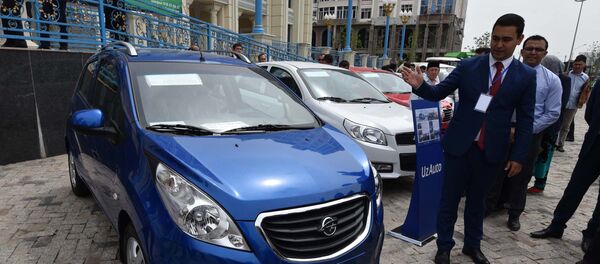 Выставка ярмарка продукции промышленных товаров Республики Узбекистан 2017 Выставка ярмарка продукции промышленных товаров Республики Узбекистан 2017 - Sputnik Ўзбекистон