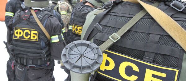 Антитеррористические учения спецназа УФСБ и УМВД России Антитеррористические учения спецназа УФСБ и УМВД России - Sputnik Ўзбекистон