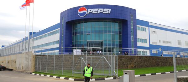 Компания The Pepsi Bottling Group открыла в Подмосковье самый крупный в Европе завод по розливу напитков Компания The Pepsi Bottling Group открыла в Подмосковье самый крупный в Европе завод по розливу напитков - Sputnik Ўзбекистон