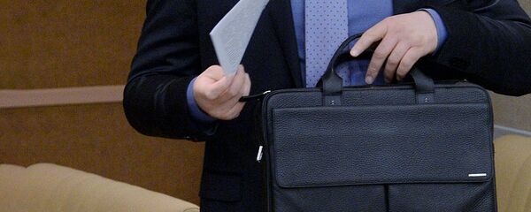 Портфель с документами Портфель с документами - Sputnik Ўзбекистон