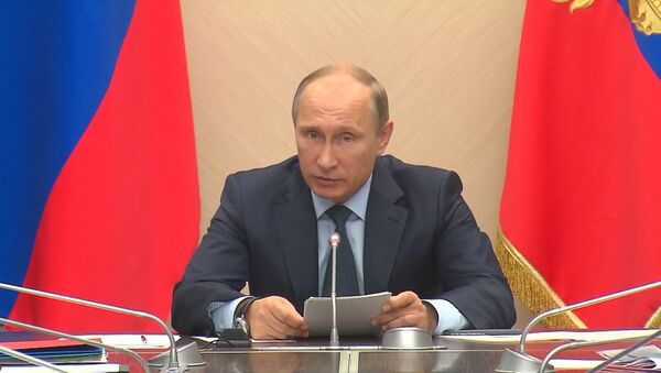 Путин перечислил основные меры для стабилизации экономики РФ - Sputnik Узбекистан