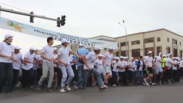 В столице Узбекистана состоялся благотворительный марафон - Sputnik Узбекистан