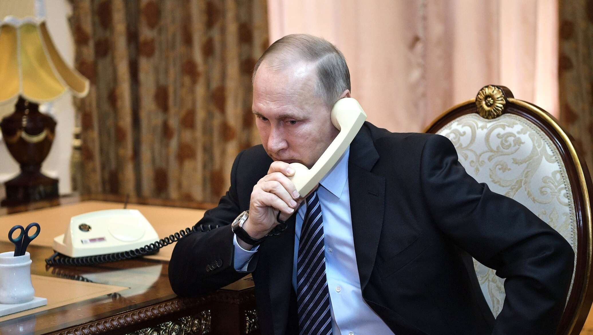 Телефон Путина