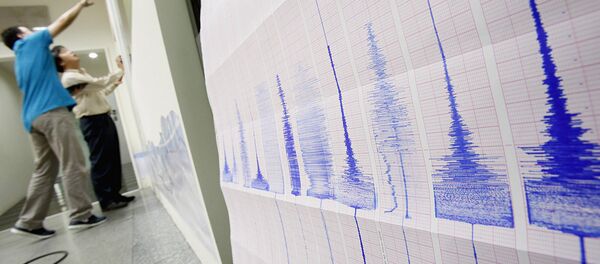 Графики сейсмологической активности Графики сейсмологической активности - Sputnik Ўзбекистон